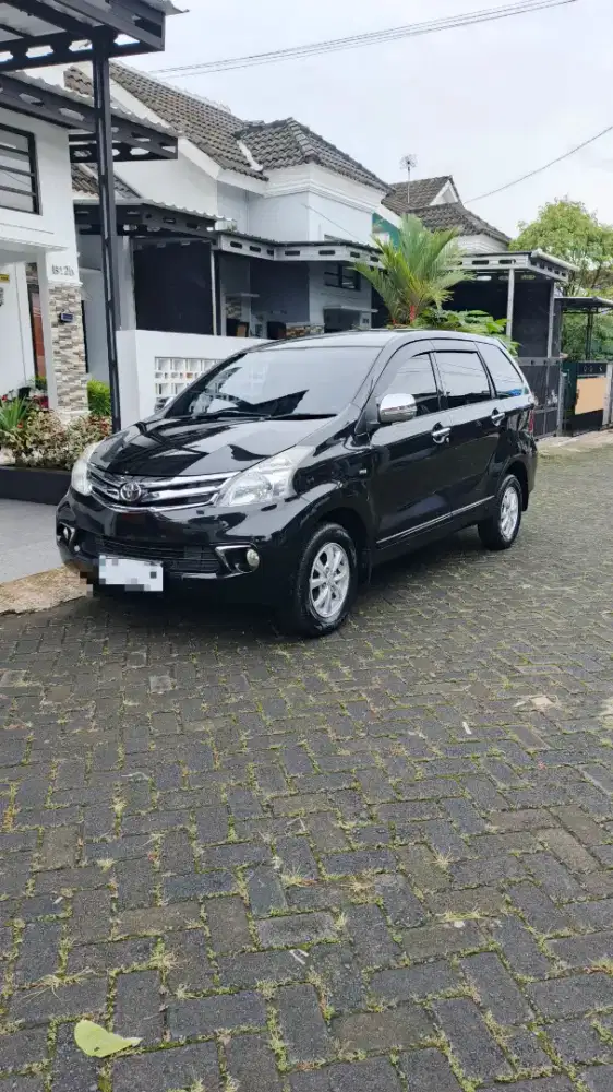 Dijual Toyota Avanza 2013 type G 1.3 Matic Double airbag