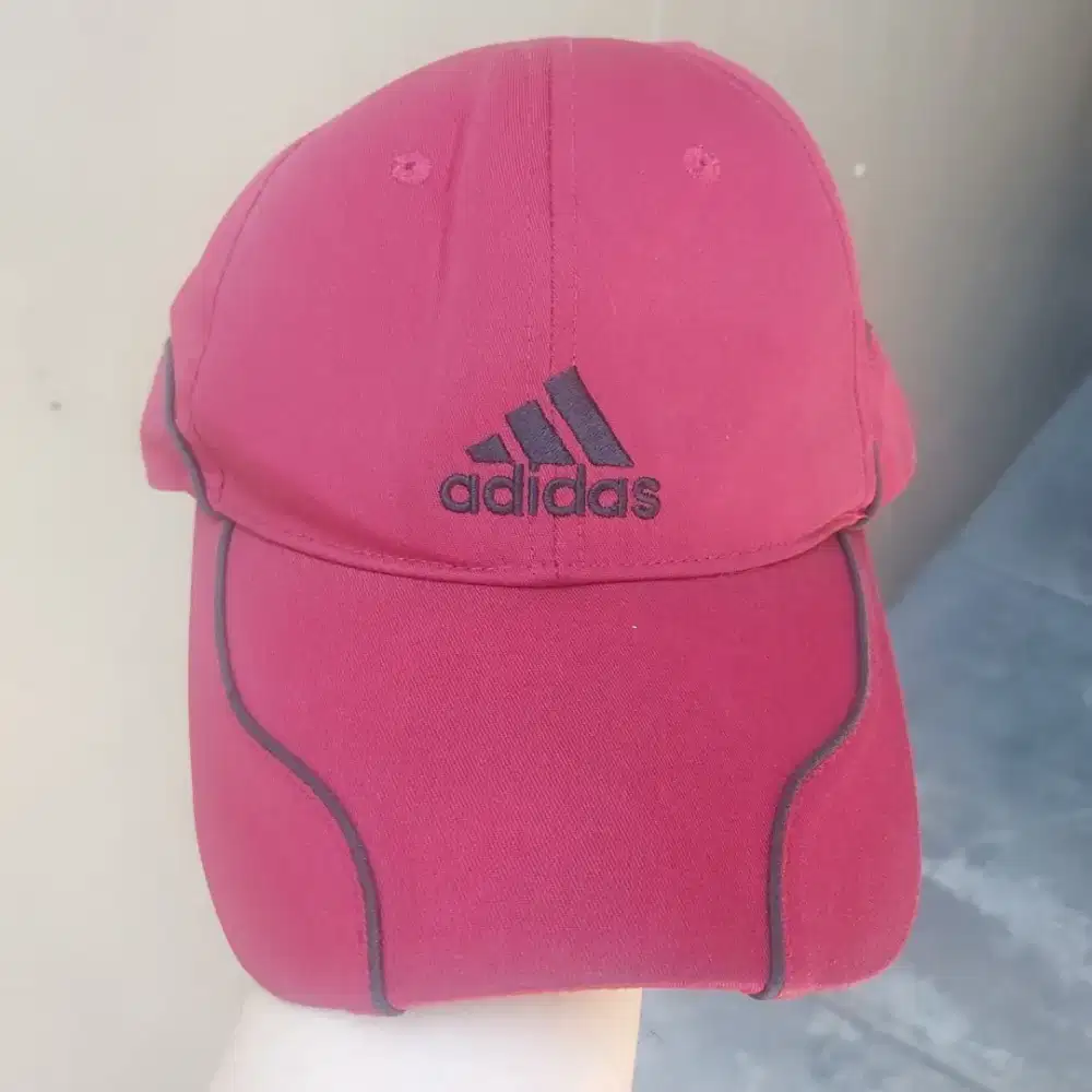 Topi Adidas Original,all size.masih bagus