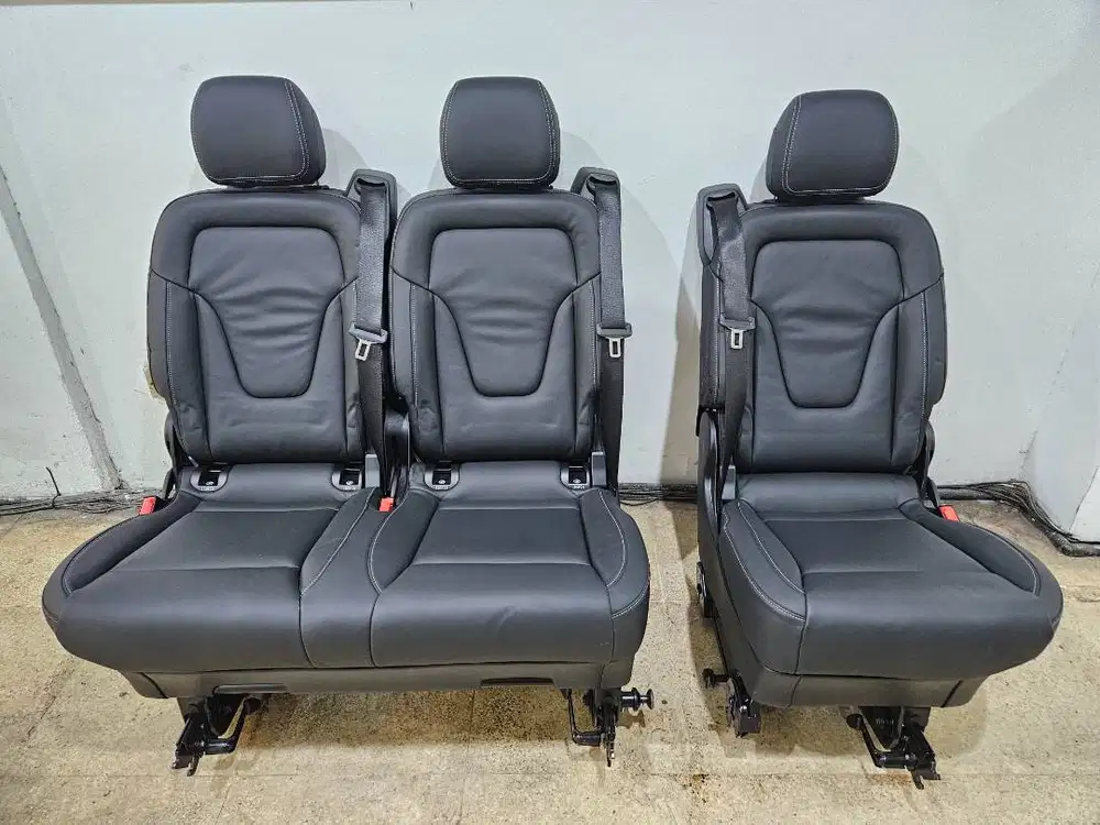 Bangku 3 seater Original Mercy V 250 Ava class 2022 nik 2023 nik 2024