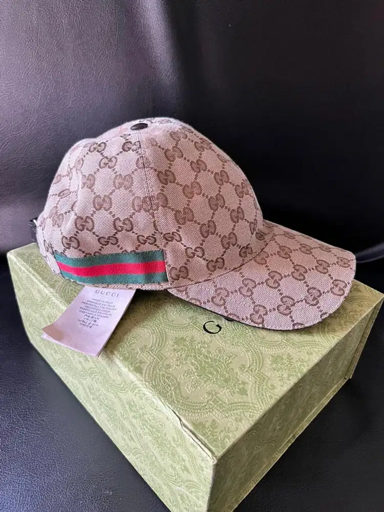 Gucci GG canvas