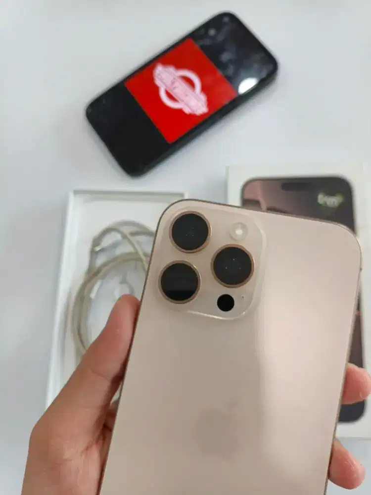 IPHONE 16 PROMAX 256 DESSERT