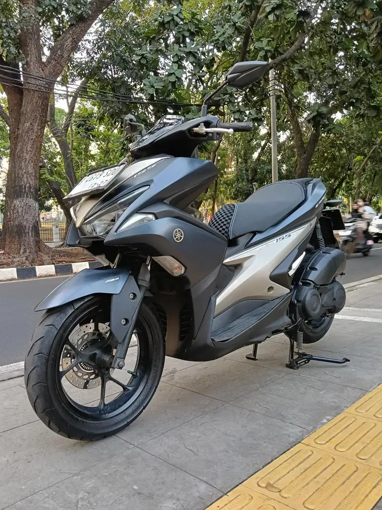 DIJUAL CASH YAMAHA AEROX S ABS KEYLESS THN 2017 PJK IDUP SIAP PAKAI