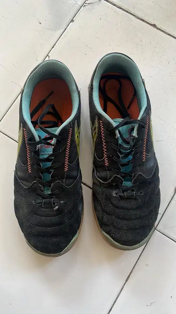 SEPATU FUTSAL ORTUSEIGHT ORIGINAL