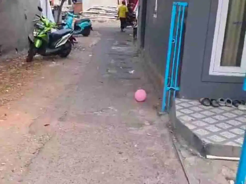 Dijual rumah siap huni harga 280 juta nego akses jalan mobil di Cimanggis Depok