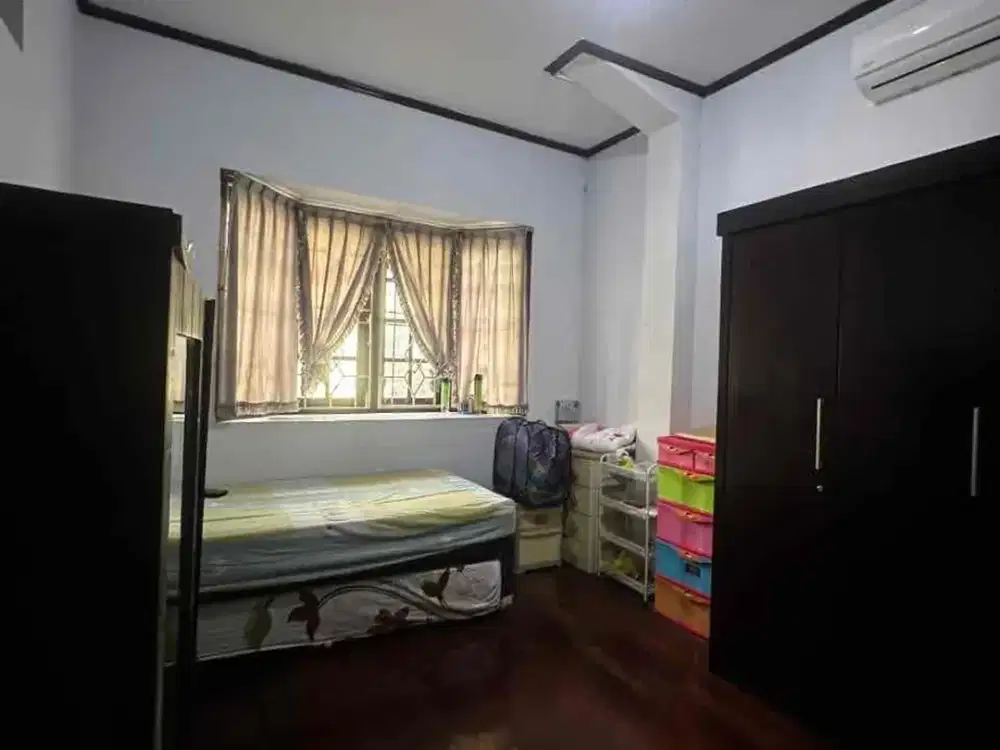 Ruko Antik Lebar 7 Metar Jalan Besar Sutrisno Strategis Usaha