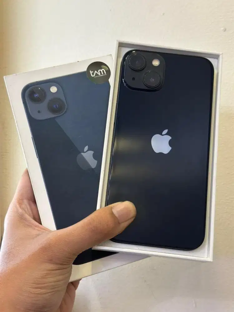 iPhone 13 128Gb ex Resmi iBox Garansi On Oktober 2026 Full Ori