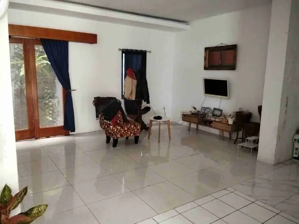 Dijual Rumah 2 Lantai Siap Huni di Setiabudi Regency Bandung