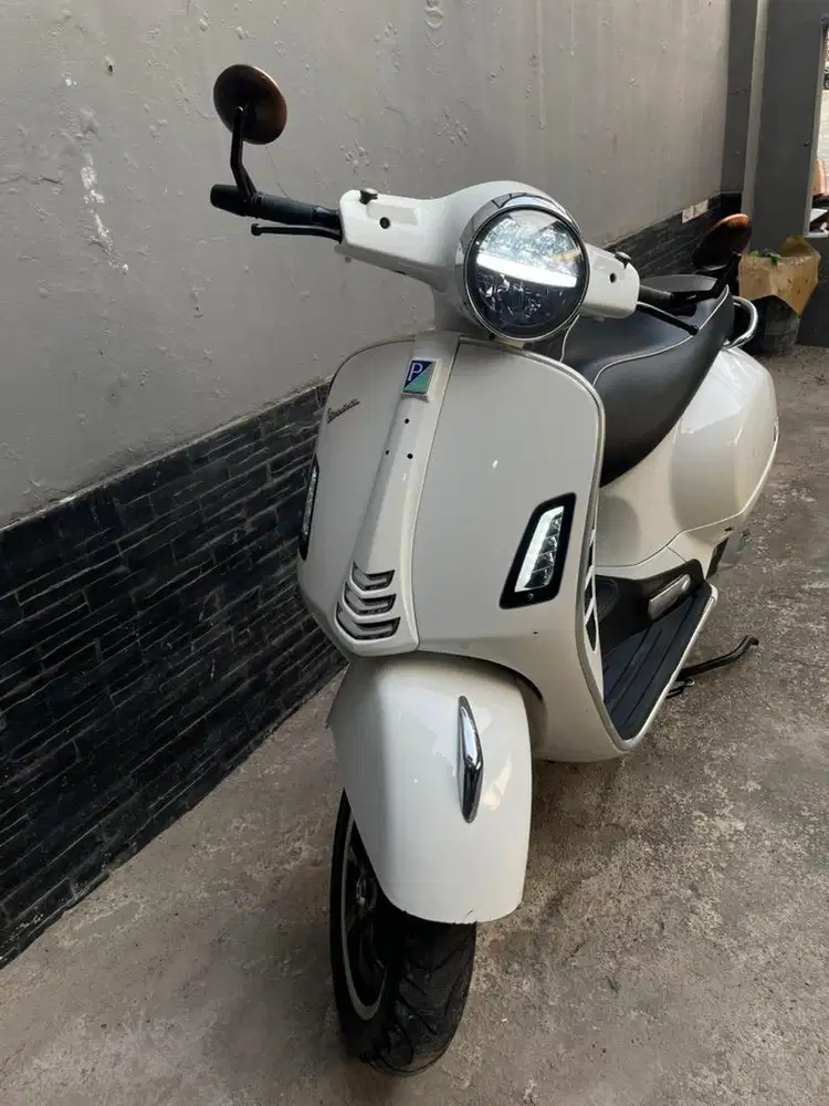 Vespa Gts Iget Abs Facelift Muluss Rawatan Pribadi