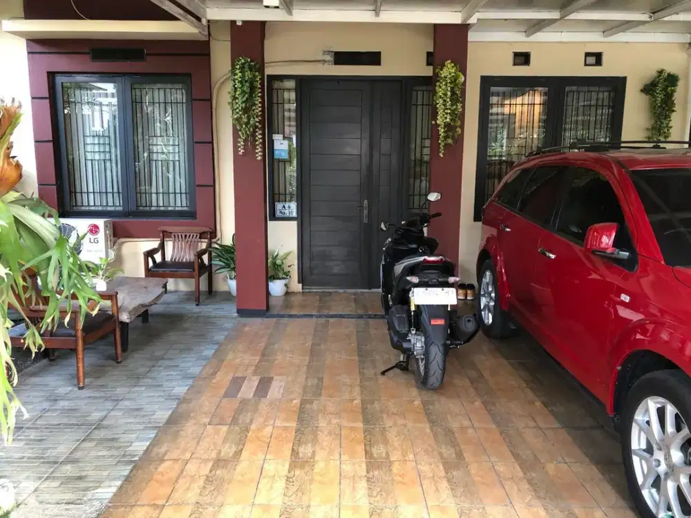 Rumah Terawat SHM Siap Huni di Dalam Cluster Dekat Sumarecon Soekarno Hatta Bandung Kota Akses Mudah Harga NEGO