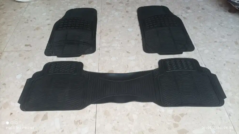 Karpet 2 baris depan belakang