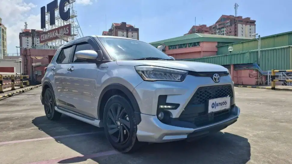 KM Rendah - Toyota Raize 1.0 GR Sport TSS One Tone Bensin-AT 2021