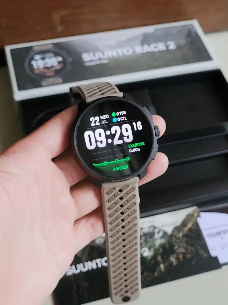 SUUNTO RACE 2 Titanium Garansi Resmi Indonesia Preloved Like New