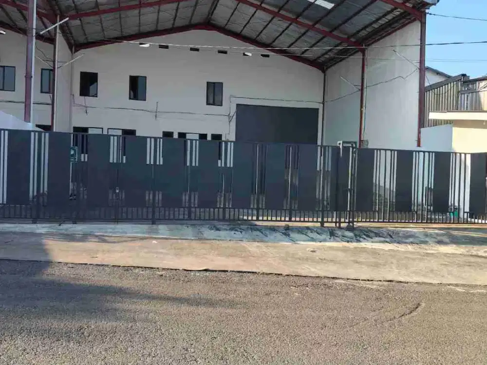 Sewa Kontrak Gudang KIC Kawasan Industri Candi Blok Bawah 1.050 meter Listrik 3 Phase Gatot Subroto Semarang