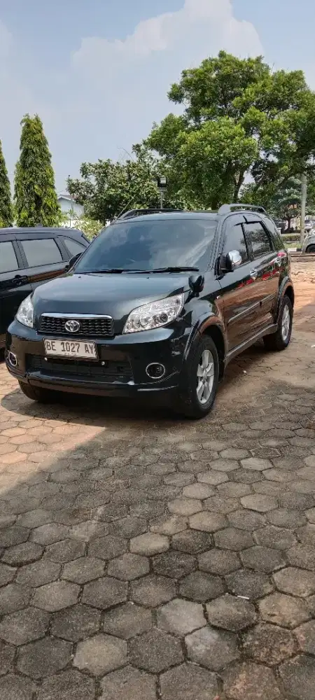Toyota RUSH S AT 2013 Istimewa.