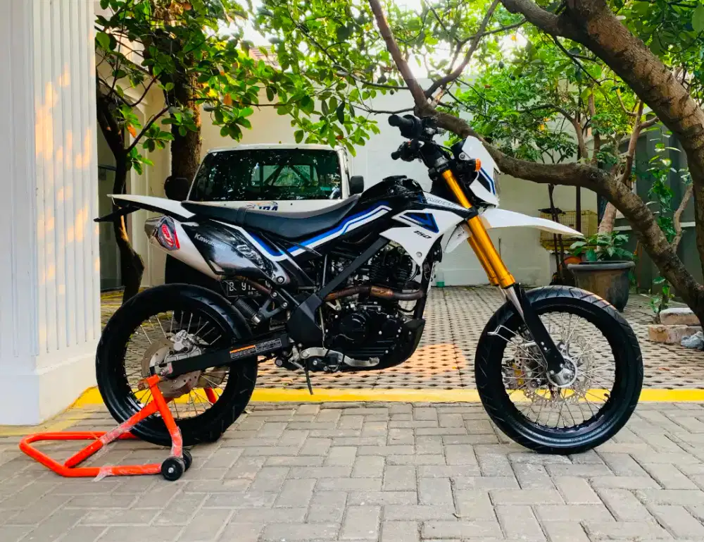 Kawasaki D tracker 150