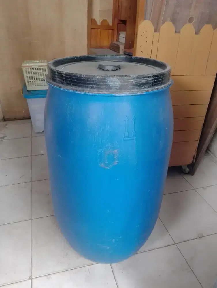 Tong Air Biru 150 Liter