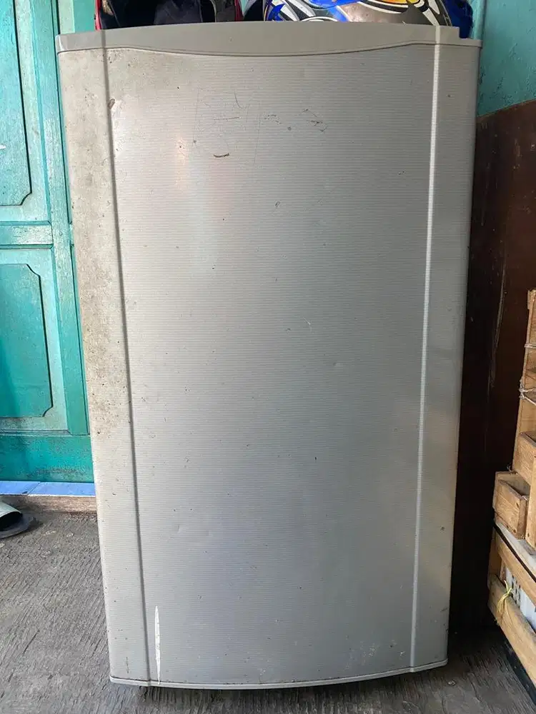 Kulkas sharp 1 pintu nego se jadinya