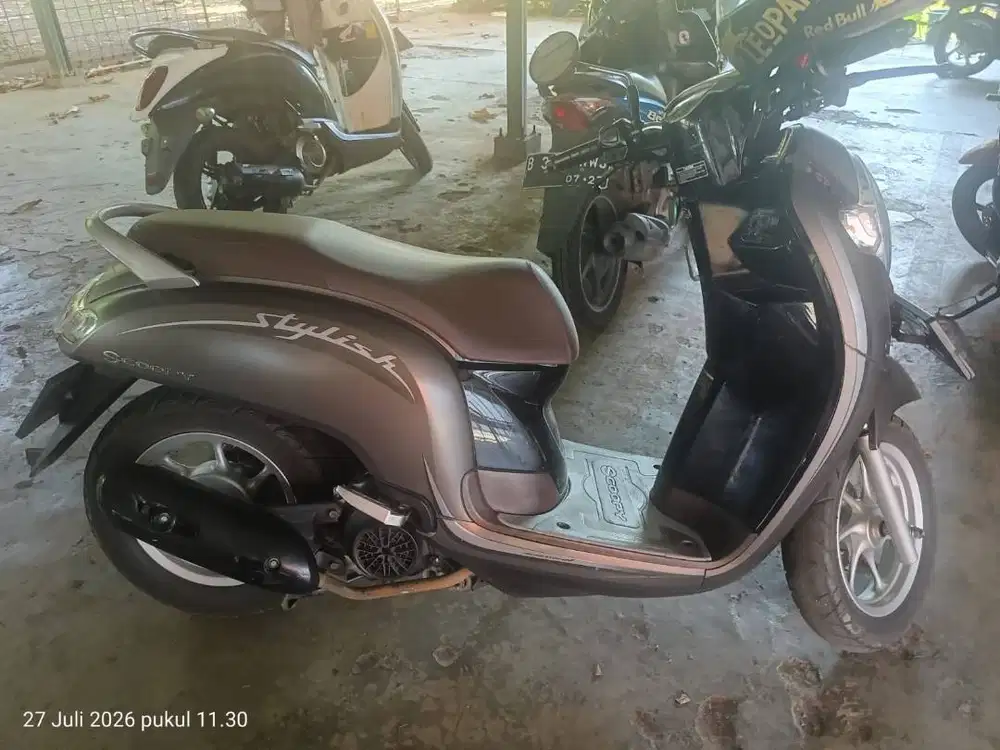 DIJUAL CEPAT MOTOR HONDA SCOOPY 2020