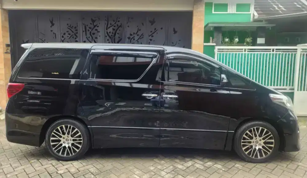 Alphard premium sound type S CBU Black on black
