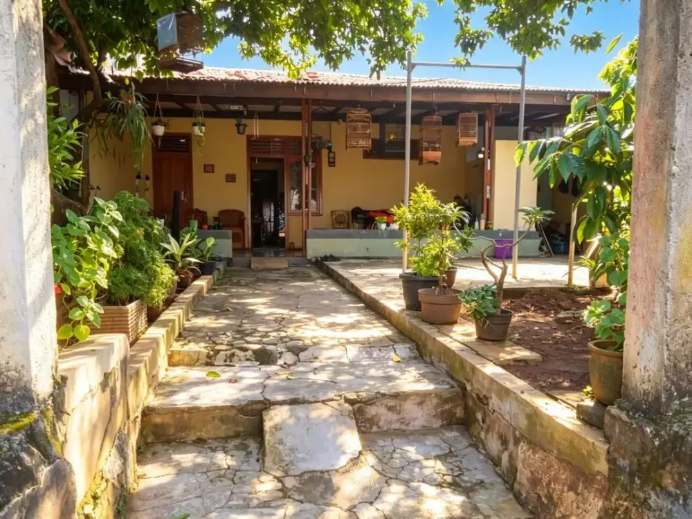 DIJUAL, rumah hitung TANAH posisi hook lokasi strategis dekat Kampus cocok untuk investasi, tempat tinggal dan usaha KOST2an di Pondok Labu Jaksel.