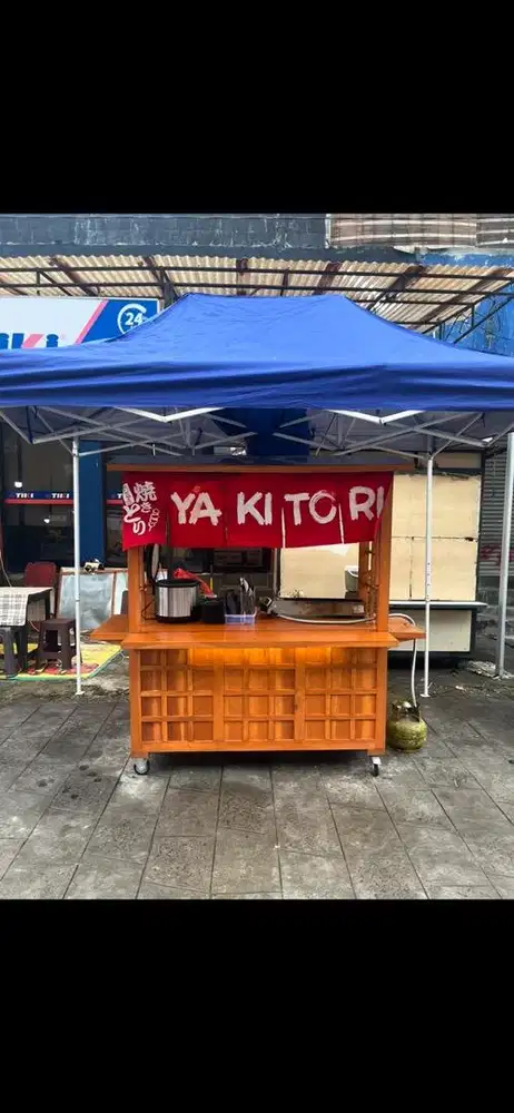 Gerobak jepang jualan dimsum / angkringan / yakitori