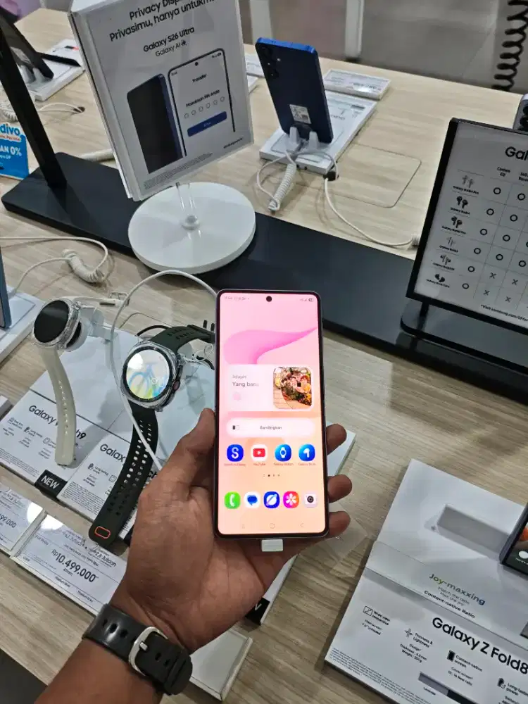 Pre Order samsung Galaxy Zflip 8 bisa kredit syarat KTP bunga 0
