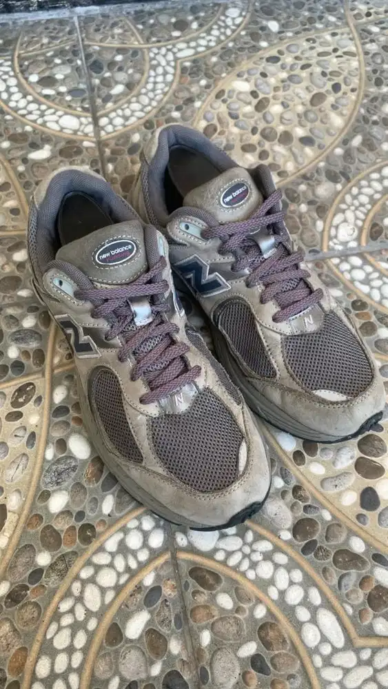 New balance 2002R light grey