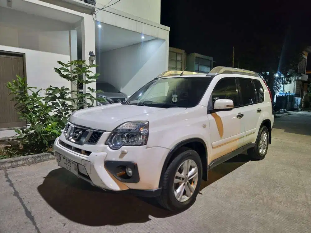 Nissan X-Trail 2013 Bensin