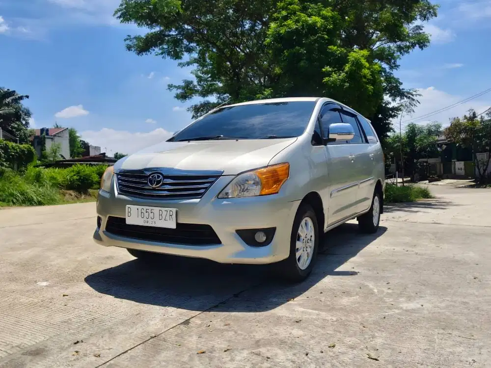 Toyota Kijang Grand Innova Inova G AT Matic Tahun 2012 Silver , 2013