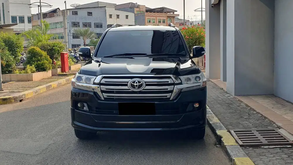 Toyota Land Cruiser LC VX200 4.7 V8 AWD 4x4 Bensin 2008 Upgrade 2018
