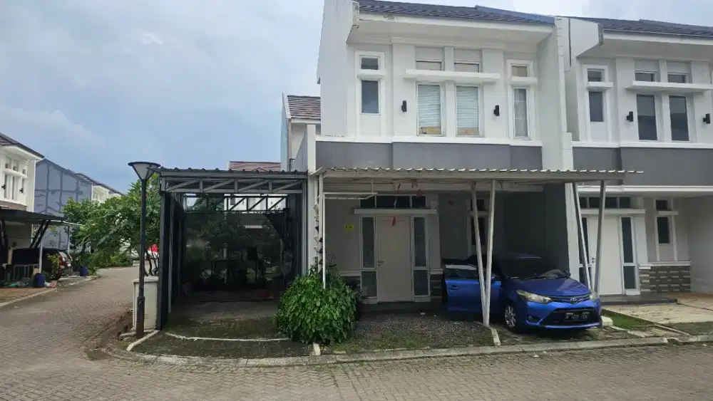 Disewakan tahunan Parkville Serpong