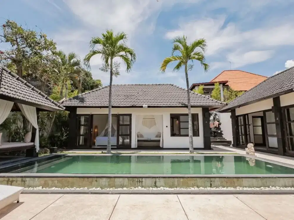 Premium 4-Bedroom Villa for Rent in Kerobokan Kelod – Peaceful Living Near Seminyak & Canggu