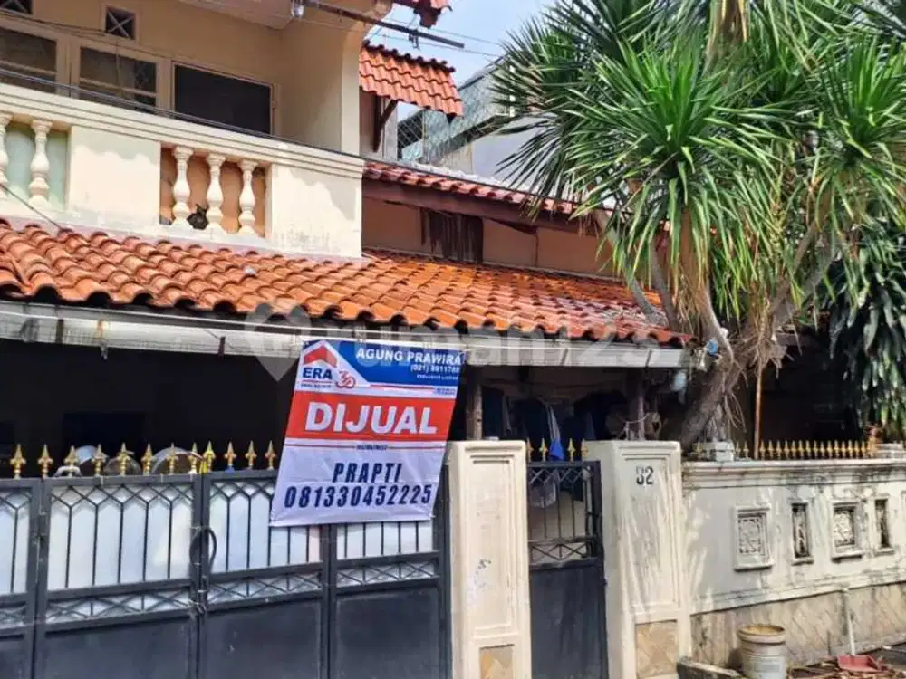 Rumah Tua Hitung Tanah Lokasi Strategis Jual Cepat Harga Dibawah Pasaran