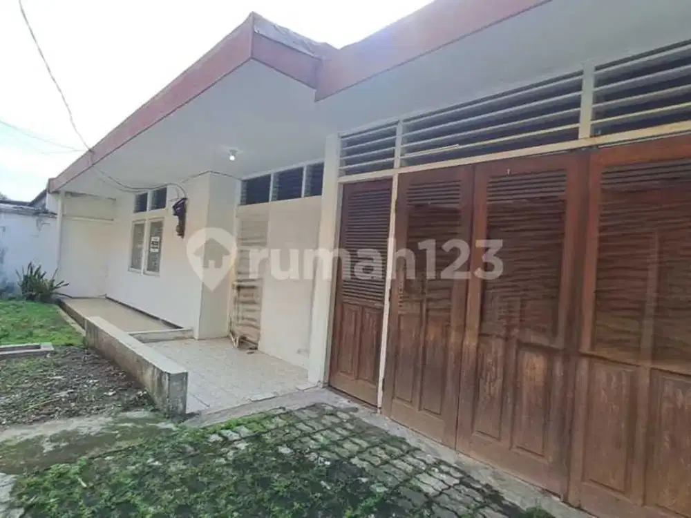 Rumah Lokasi Super Strategis di Rawamangun Siap Huni Terawat 4.5M Nego Jual Cepat