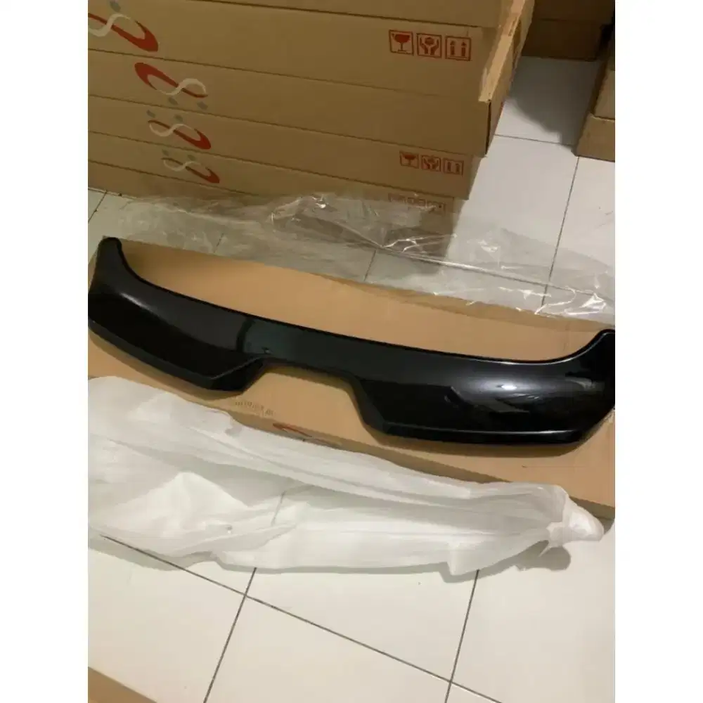 Spoiler mobil ukuran 115cm