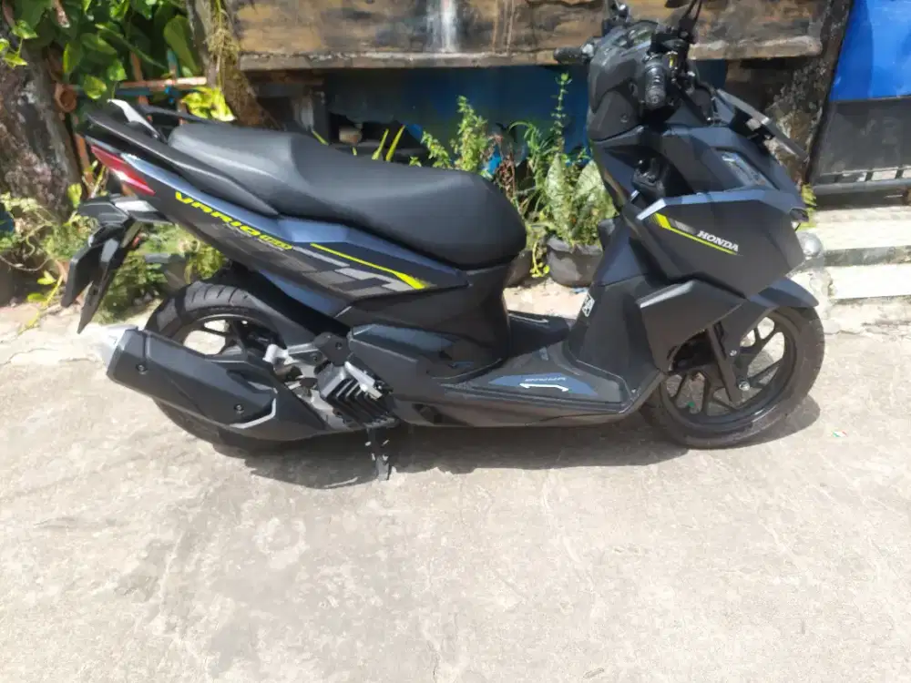 Dijual Motor Honda Vario 160 cc Tipe CBS tahun 2025