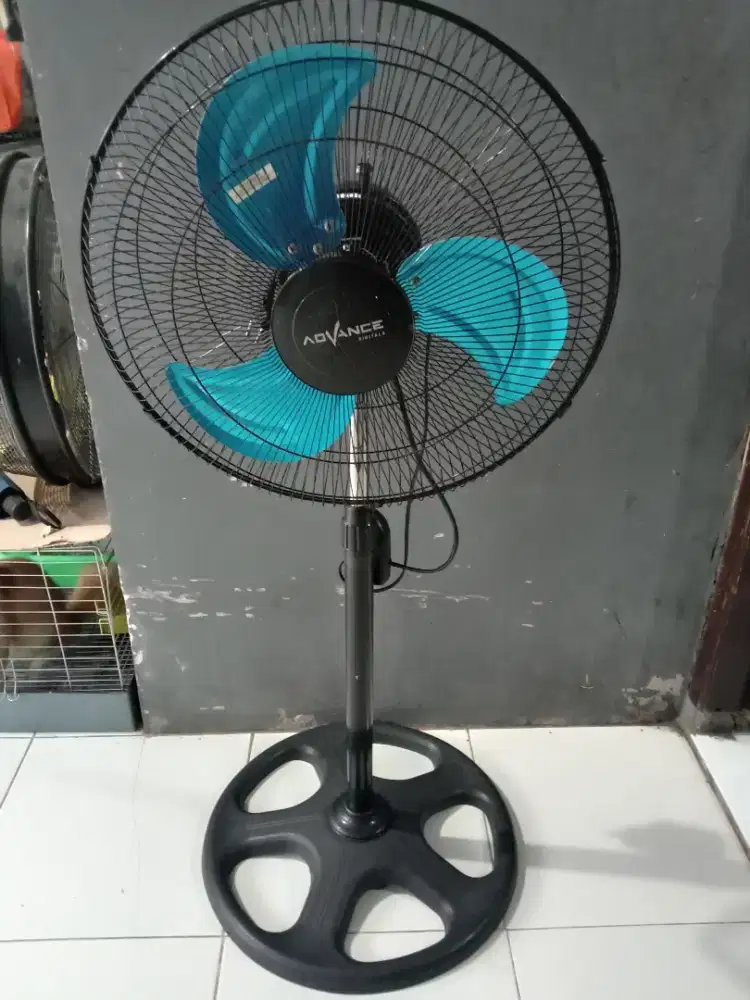Kipas angin besi