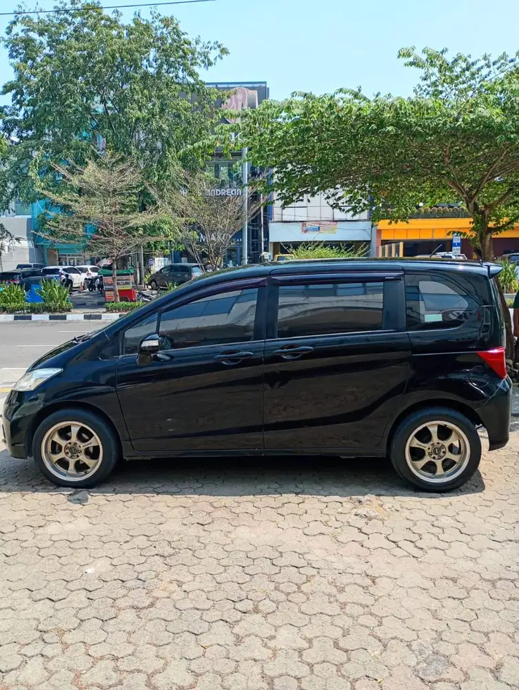 Honda Freed SD 2015 (STNK 2016) last Gen