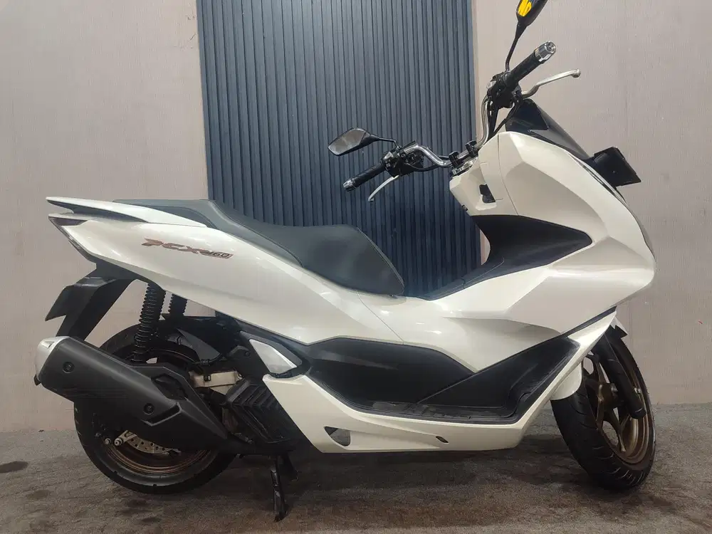 PCX 160 ABS 2024 istimewa mulus terawat siap pakai...