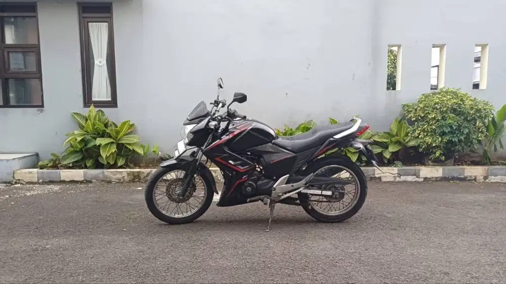 2012 Honda New Mega Pro