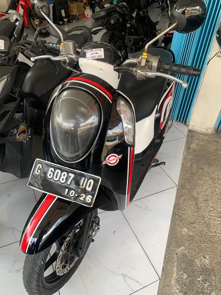 honda scoopy 2016