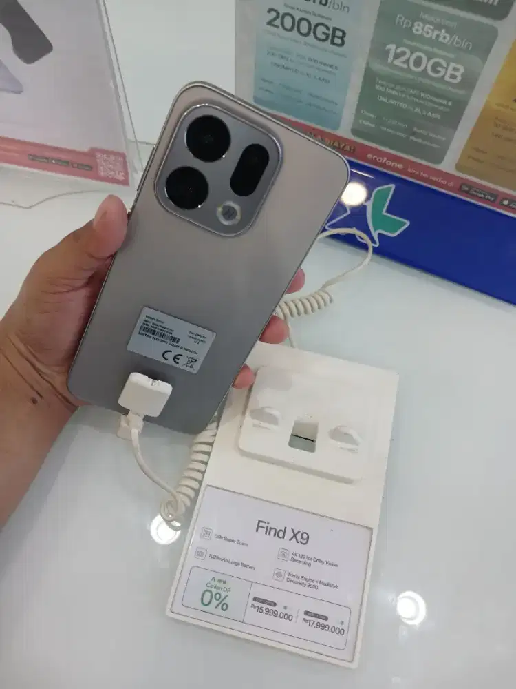Cicilan Di KREDIT PLUS dp 0rp OPPO find X9 toko erafone Ruko RADAL