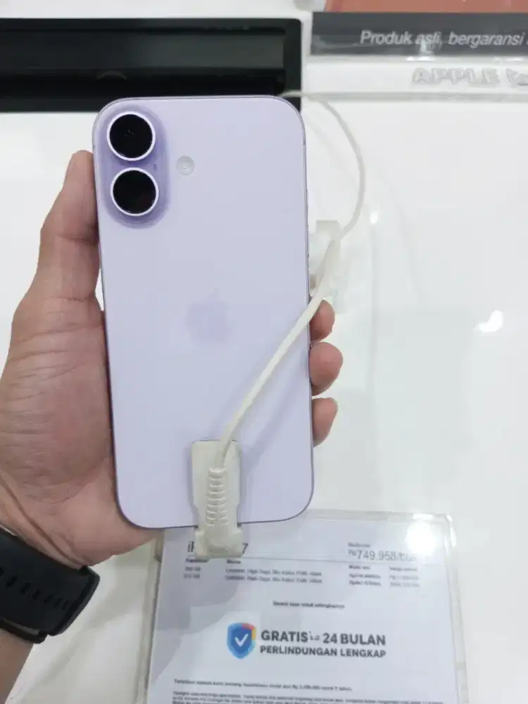 Cicilan iPhone 17 256GB tanpa kartu kredit dan DP dengan kredivo