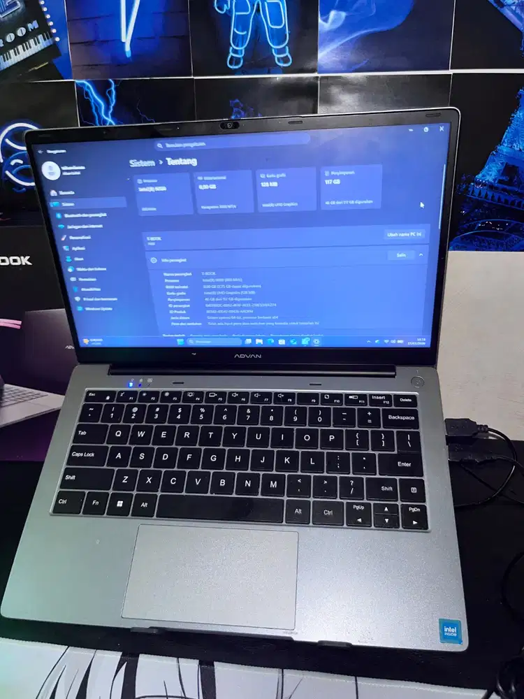 LAPTOP MURAH,jual karna bu!!