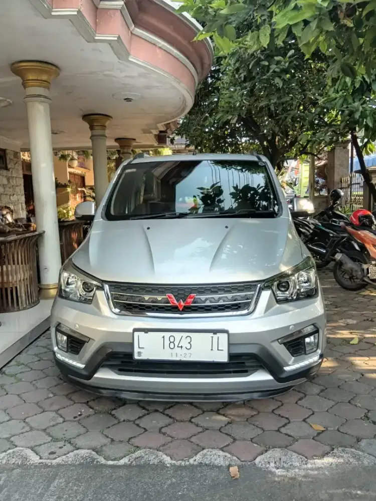 Wuling Confero Lux Captain seat 2017