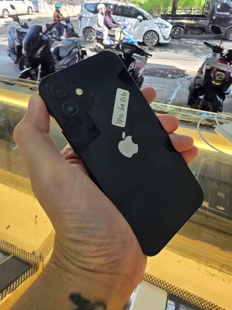 Iphone 12 64 gb inter