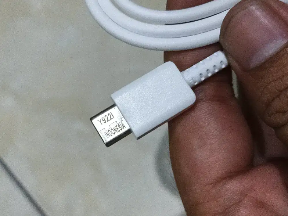 Kabel charger samsung c to c
