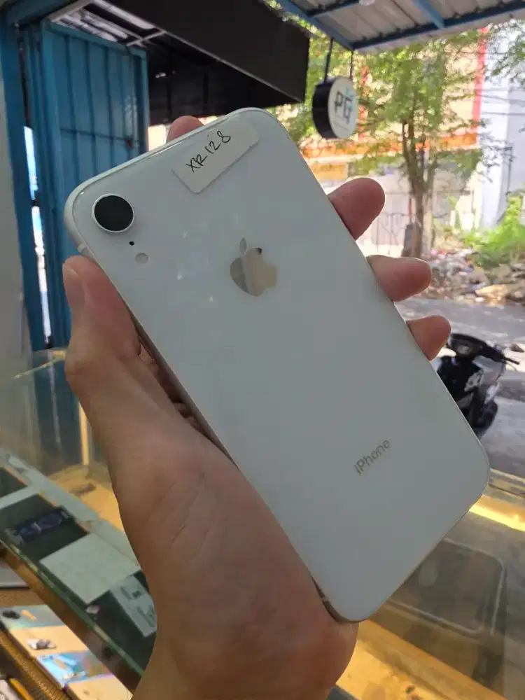IPhone XR 128 GB IBOX