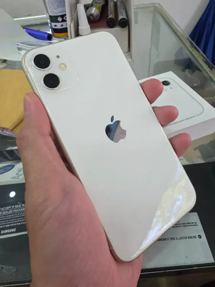 IPhone 11 64gb ibox