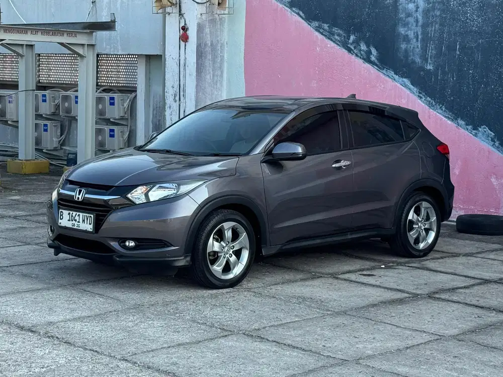 PALING OKE !! Dp 10jt HRV E CVT AT MATIC 2018 !! SIAPA CEPAT AJA !!